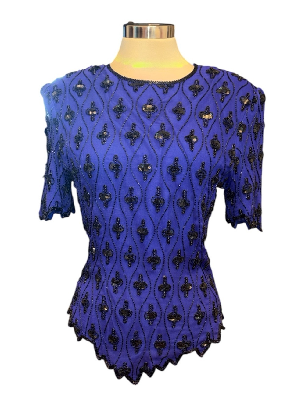 Vintage Scala Beaded Blouse Short Sleeves back zip 100% silk lining Sz medium